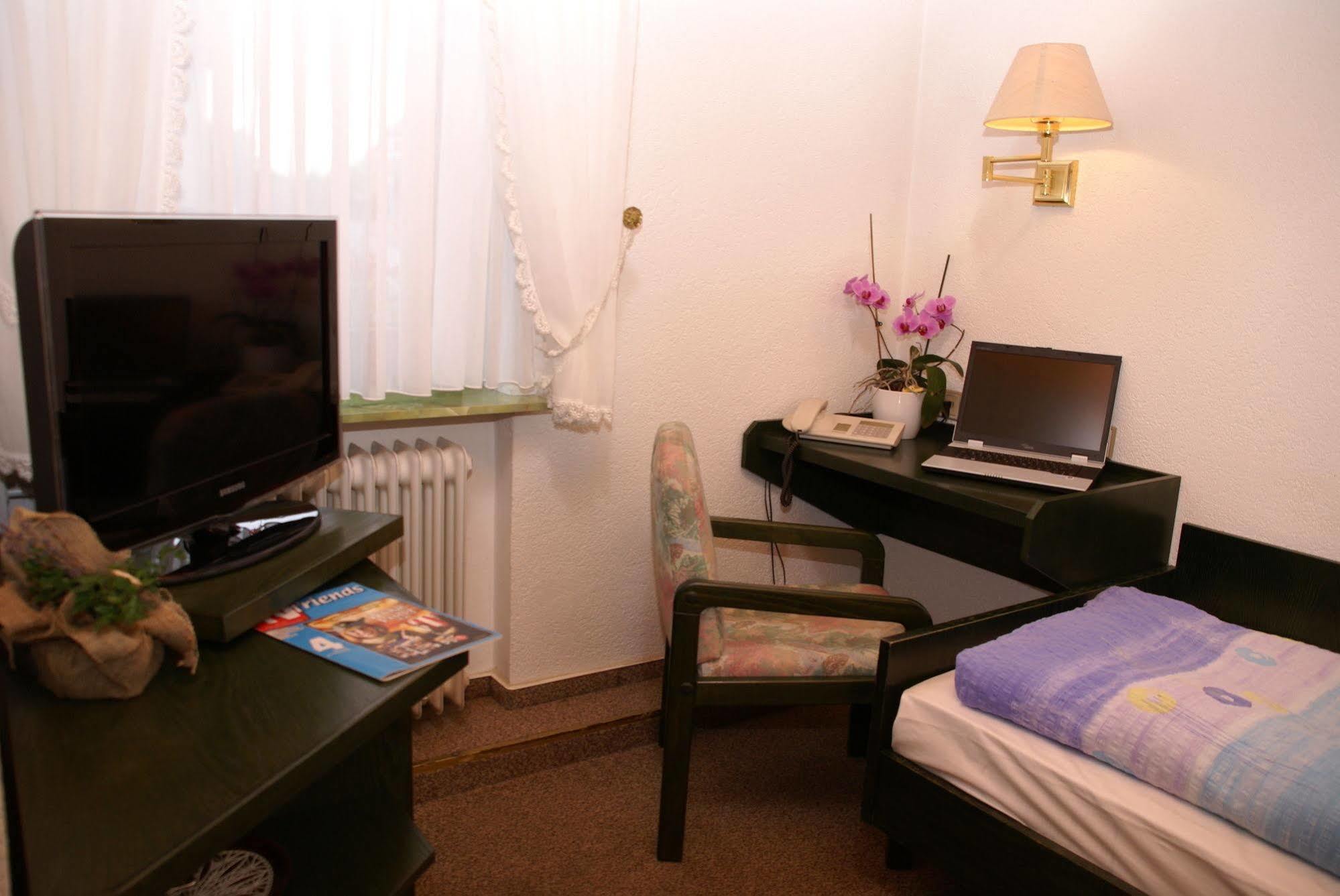 Hotel Zum Schiffchen Wolfhagen Εξωτερικό φωτογραφία